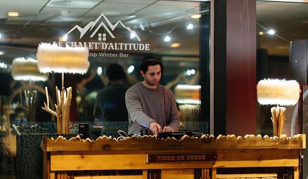 An alpine chalet overlooking Brussels