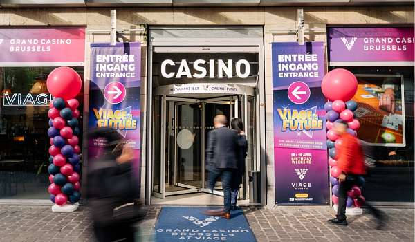 Happy anniversary, VIAGE!